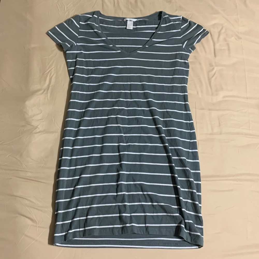 H&M Gray and White Striped Dress